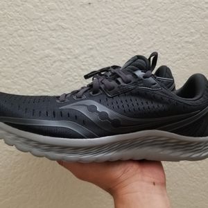 Saucony Size 10 (new)